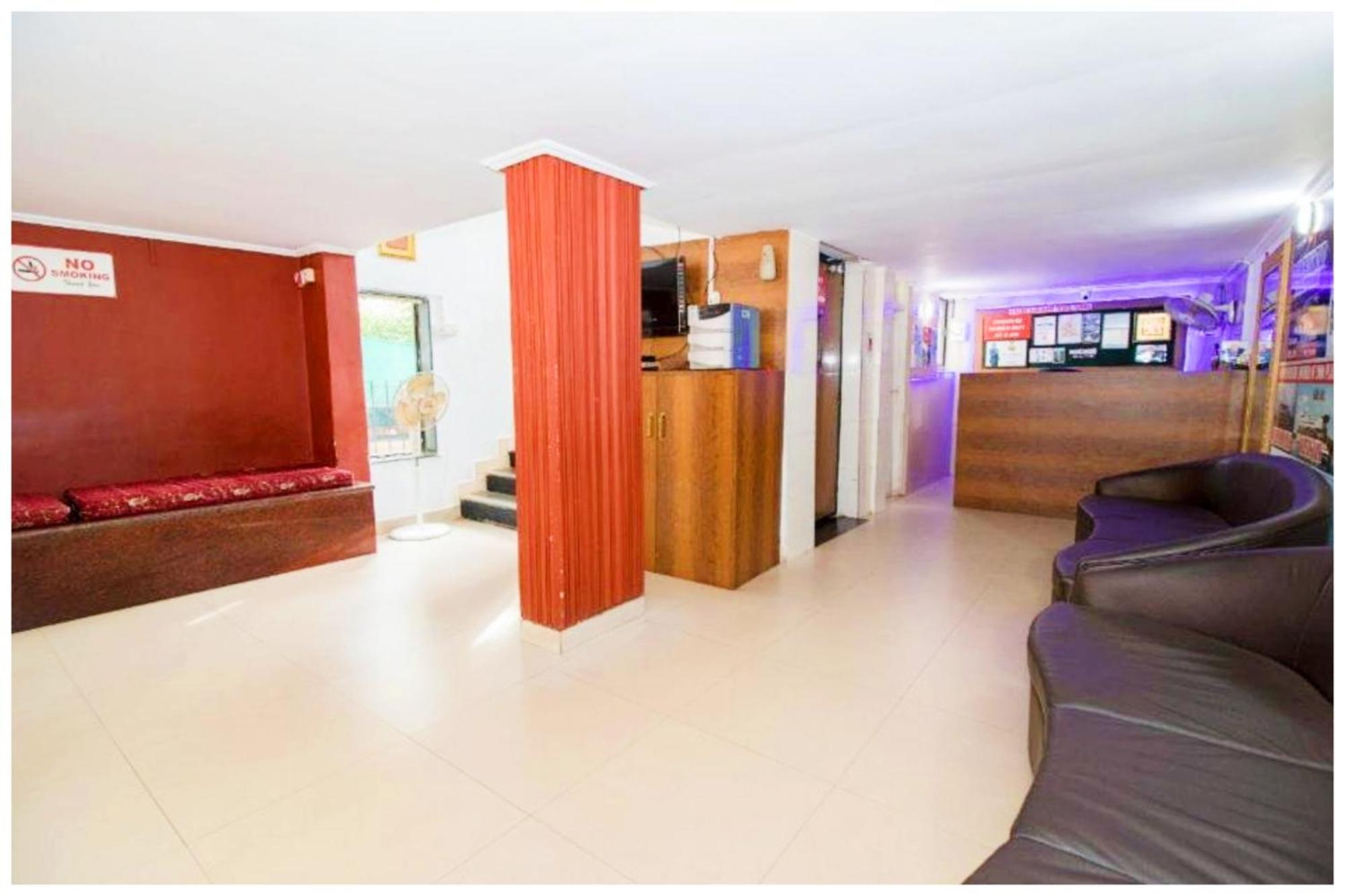 Merces Hotel Premium Travellers # Inn Near Temple - Fully Air Conditioning Hotel - Hygiene And Spacious Room - A Top Rated Luxuary Hotel מראה חיצוני תמונה