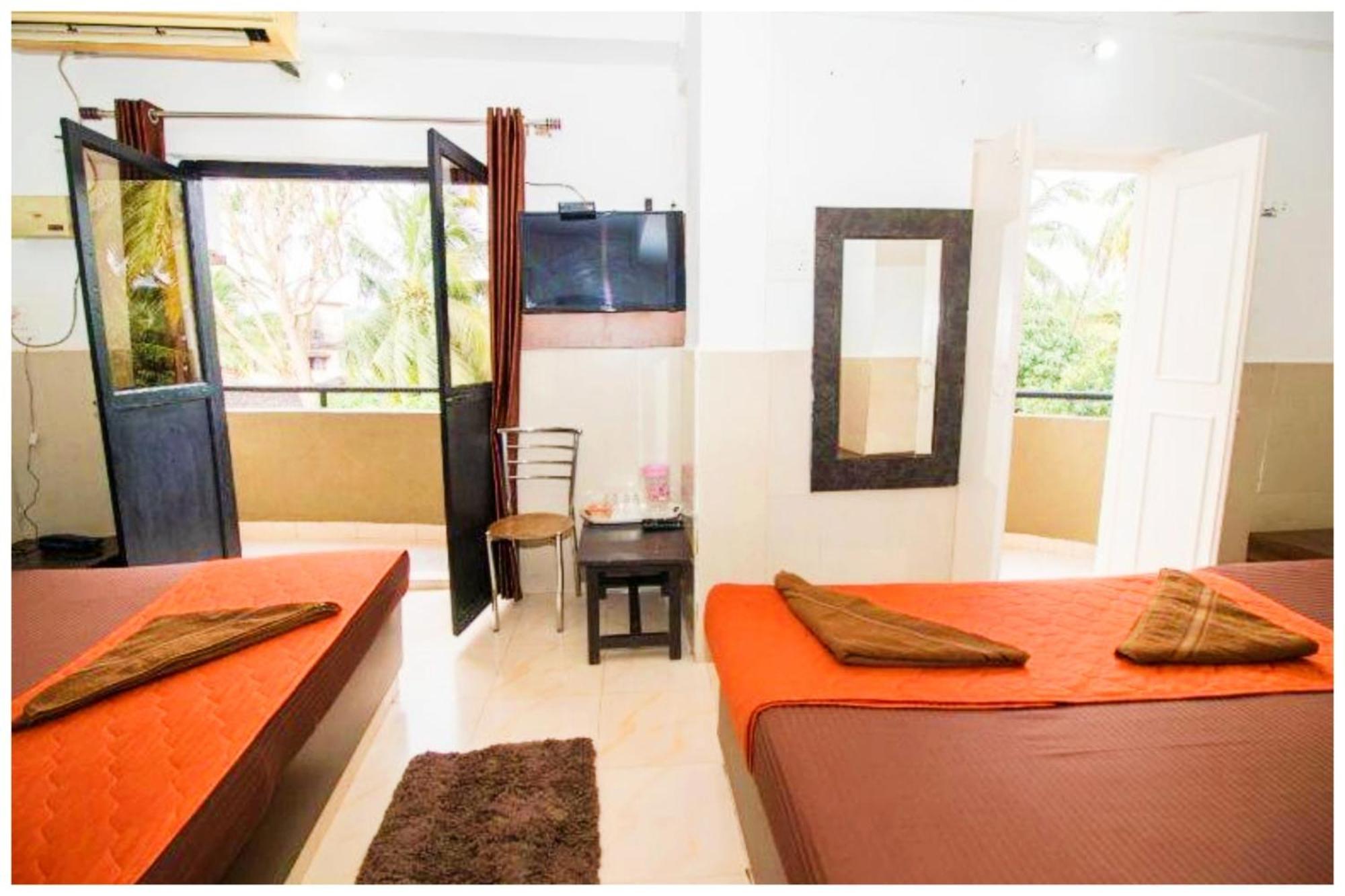 Merces Hotel Premium Travellers # Inn Near Temple - Fully Air Conditioning Hotel - Hygiene And Spacious Room - A Top Rated Luxuary Hotel מראה חיצוני תמונה
