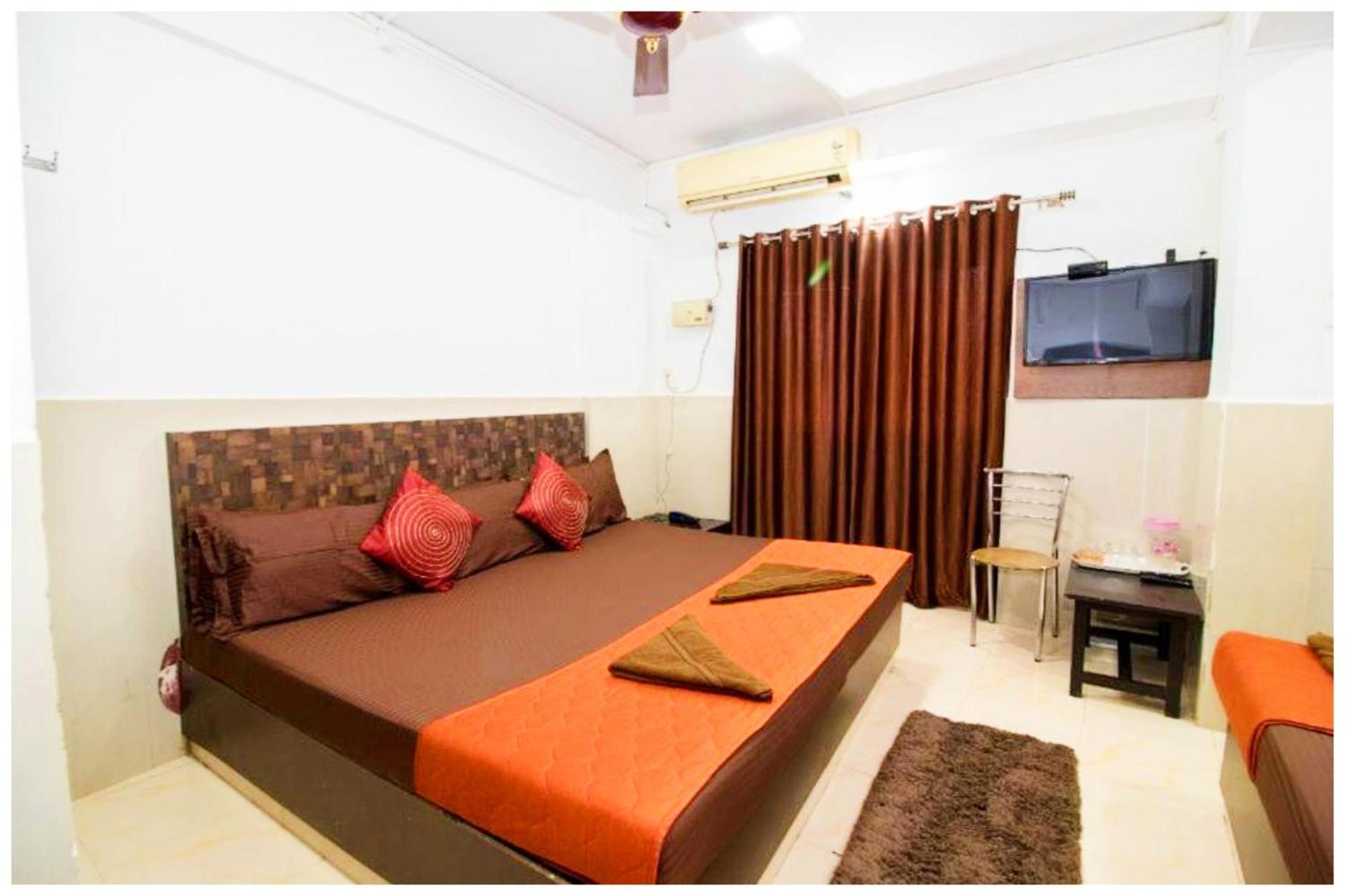 Merces Hotel Premium Travellers # Inn Near Temple - Fully Air Conditioning Hotel - Hygiene And Spacious Room - A Top Rated Luxuary Hotel מראה חיצוני תמונה